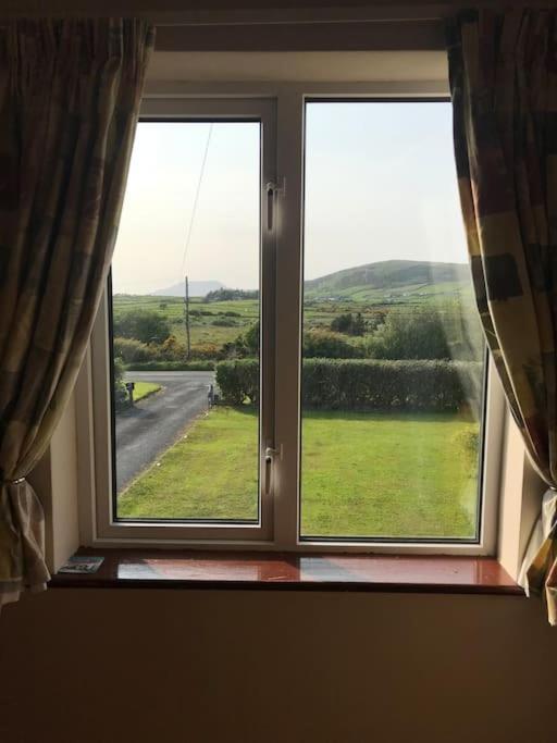 Rosie'S Pad Villa Louisburgh Kültér fotó